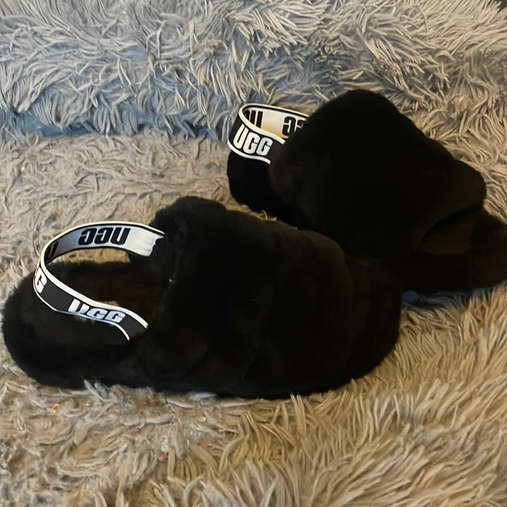 UGG fluff yeah slippers